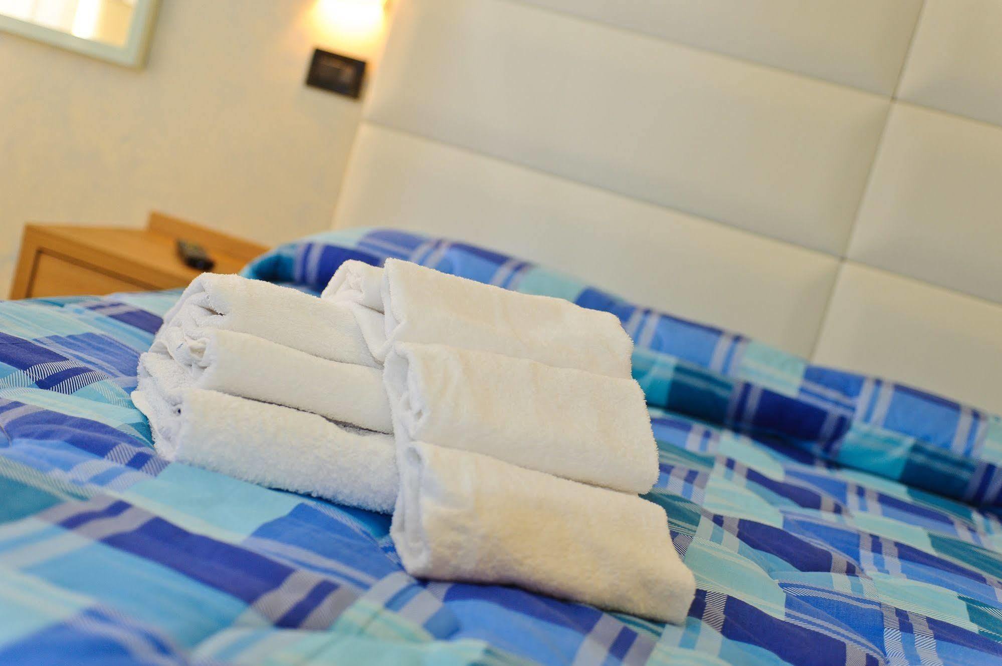Hotel Vannucci Rimini Dış mekan fotoğraf